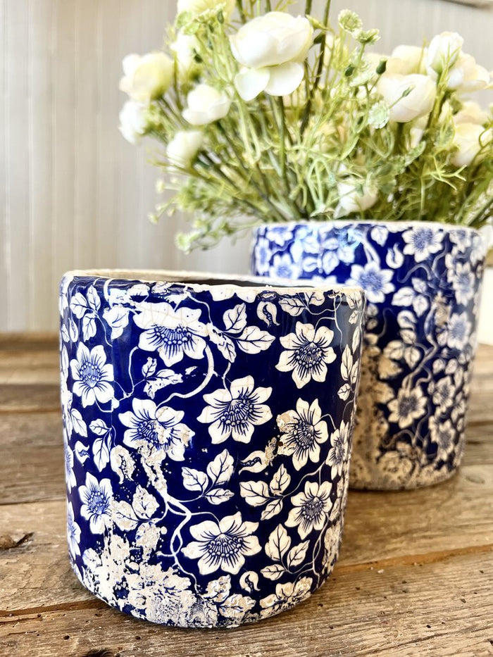 Chippy Patterned Pot