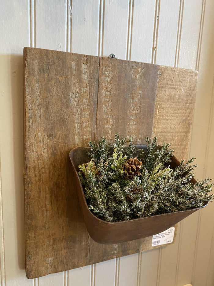 Repurposed Wall Hanger